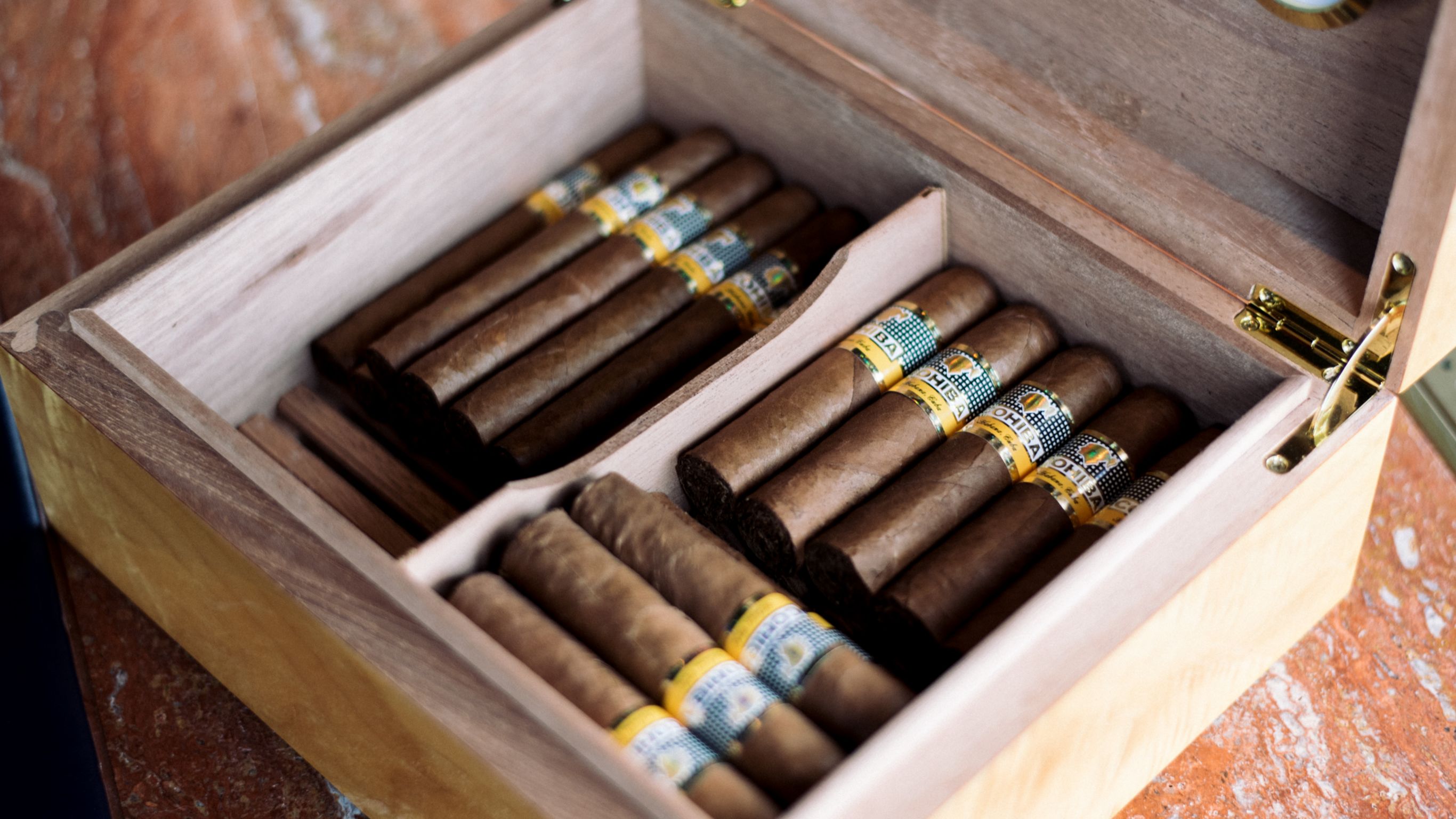 Cigar Lounge Rosewood Phnom Penh